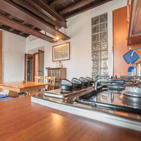 Colosseo & San Clemente Cozy Flat Rome Buitenkant foto