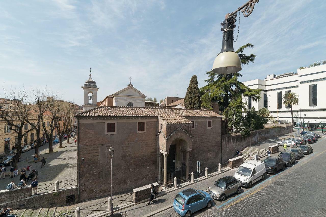 Colosseo & San Clemente Cozy Flat Rome Buitenkant foto