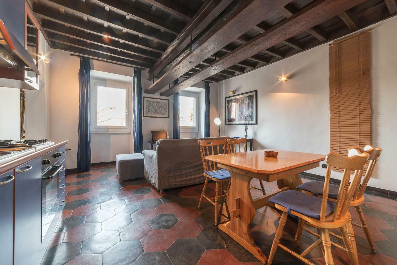 Colosseo & San Clemente Cozy Flat Rome Buitenkant foto